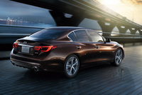 「日産スカイライン」が新デザインになって登場の画像