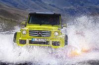 有償色の「エレクトリックビーム」が採用された「G550 4×4²」。