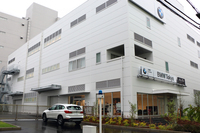 BMW TOKYO木場サービス・センターの外観