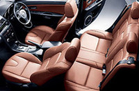 「マツダ・アクセラスポーツ」に革シート+BOSEオーディオ付き限定車の画像