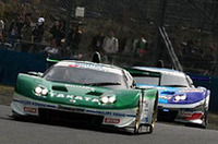 優勝したNo.18 NSX（手前）と2位でゴールしたNo.100 RAYBRIG NSX。NSXは岡山で1-2フィニッシュを達成した。