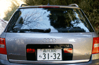 写真をクリックするとシートが倒れるさまが見られます。
	 