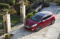 プジョー208GTi（FF/6MT）【海外試乗記】の画像