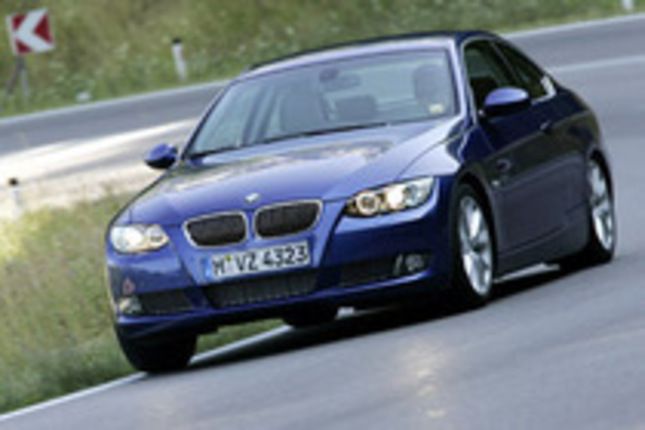 写真：「BMW335iクーペ」