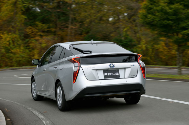 トヨタ プリウス 開発者インタビュー 生真面目なんて言わせない Webcg
