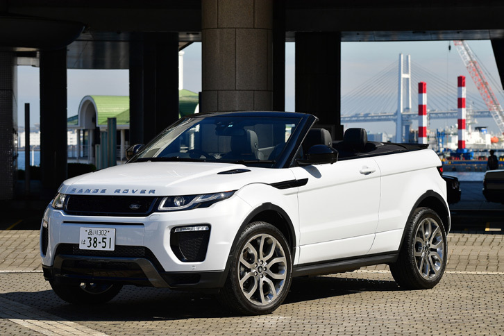 ボディーカラーは5ドアやクーペ同様、17色を用意。価格は765万円。