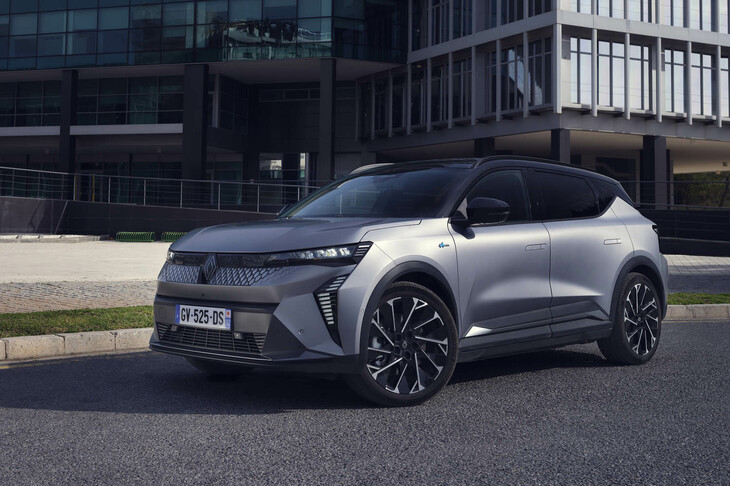 ヨーロッパ・カー・オブ・ザ・イヤー2024のイヤーカー「ルノー・セニックE-TECHエレクトリック」。