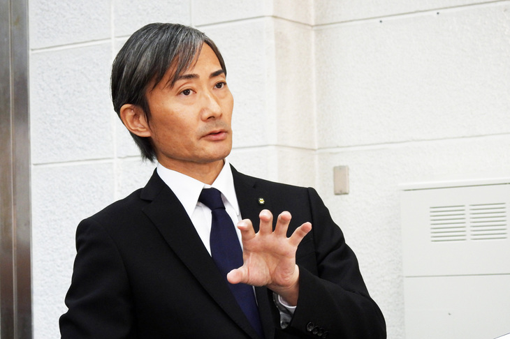 スズキ 商品企画本部 四輪デザイン部 インテリアグループの江口裕司氏。