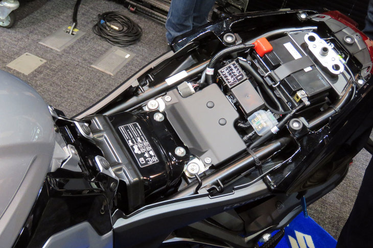 スズキ・カタナ