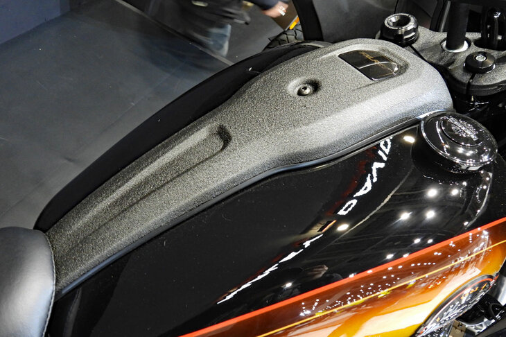 ハーレーダビッドソン・ローライダーST