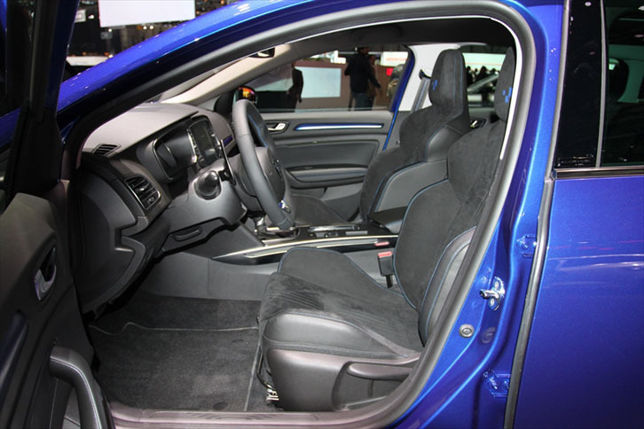 ルノー・メガーヌ エステートGT