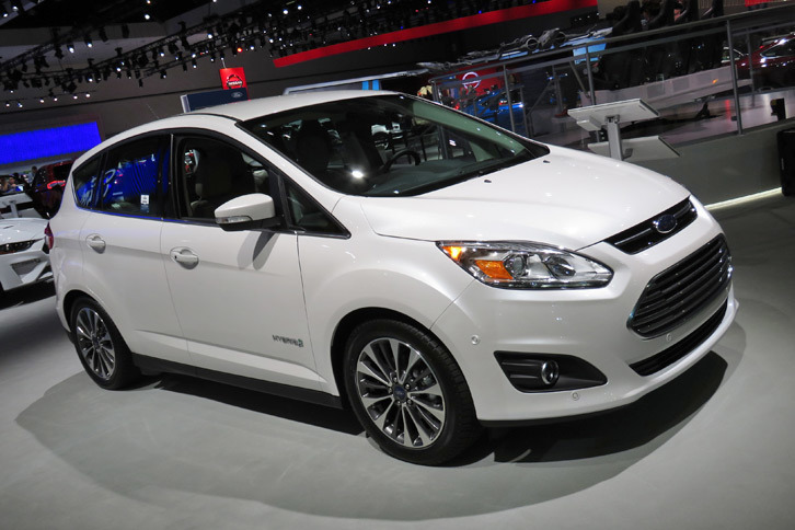 フォードC-MAXハイブリッド