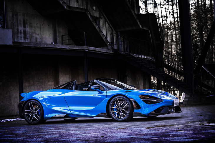 マクラーレン765LTスパイダー