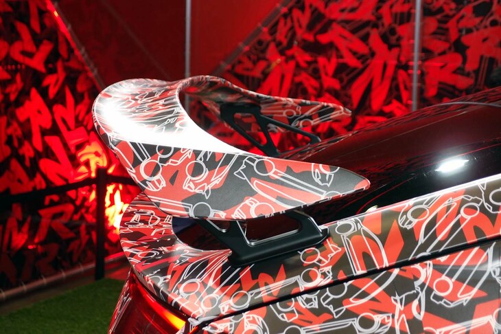 ホンダ・シビック タイプR プロトタイプ（リアウイング）