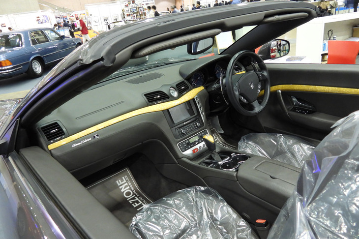 マセラティ・グランカブリオ フェンディ（2013年）／コレツィオーネ