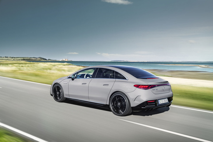 メルセデス・ベンツEQE（エクステリア）