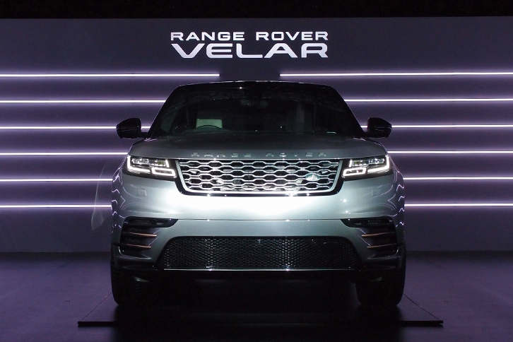 レンジローバー ヴェラール