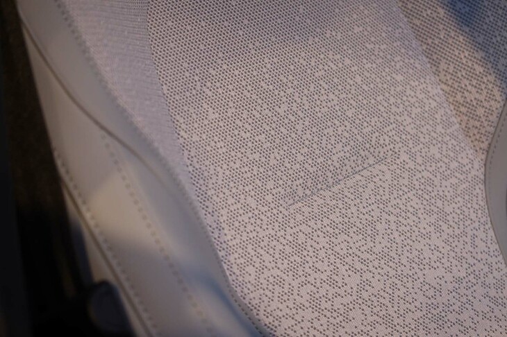 ボルボEX30ウルトラ シングルモーター エクステンデッドレンジ（シート地）