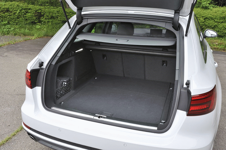ラゲッジルームの容量は505～1510リッター。（画像をクリックすると、荷室のバリエーションが見られます）