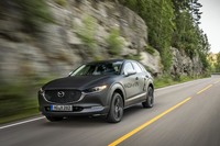 マツダe-TPV＜次世代EV試作車両＞（FF）【海外試乗記】