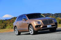 ベントレー・ベンテイガ