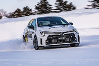 北海道・旭川にある横浜ゴムの開発施設「TTCH」で、245/40R18サイズの「アイスガード7」を装着した「トヨタGRカローラRZ“モリゾウエディション”」をドライブ。スポーツモデルとのマッチングをチェックした。