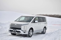 第553回：「デリカD：5」の走破性恐るべし！三菱自動車の雪上試乗会に参加しての画像