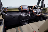 今回ラインナップに加わったインテリアカラーパッケージ「トレッキングスタイル」