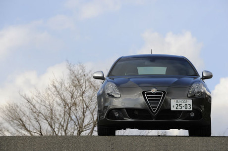 アルファロメオ ジュリエッタ 2012年モデルの価格・グレード一覧 価格.com