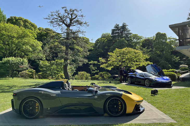 ピニンファリーナB95（サイドビュー）