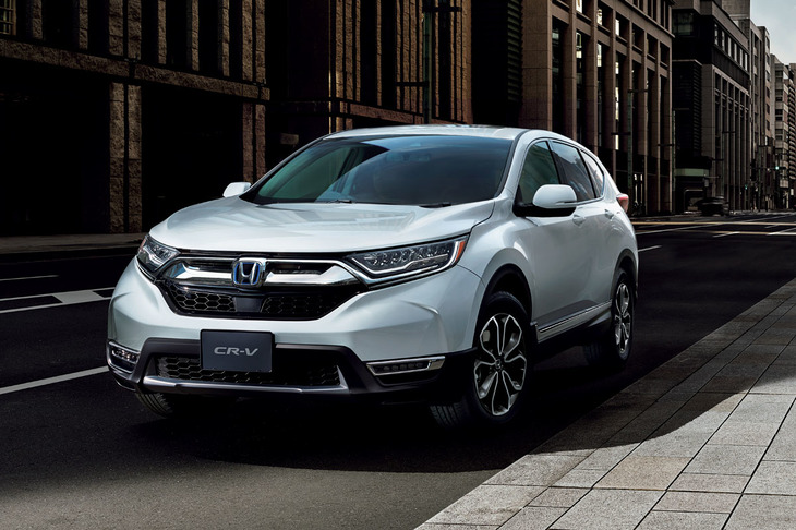 本国というか主要マーケットである北米から2年遅れで国内発売となった現行型「ホンダCR-V」。