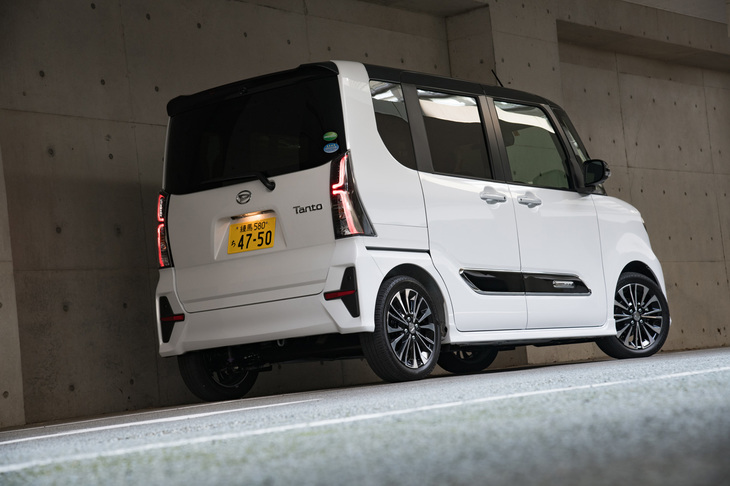 ダイハツ・タントカスタムRS