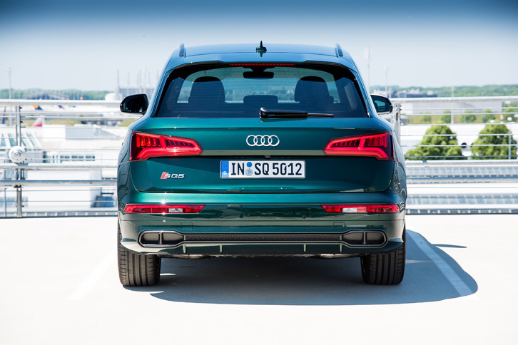 今回試乗した新型は2代目のモデルにあたり、従来モデルから動力性能を高めながら、8.3リッター/100km（約12.0km/リッター、欧州複合モード）という燃費性能も実現している。