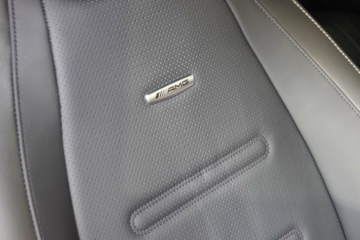 メルセデスAMG EQS53 4MATIC＋（フロントシート）