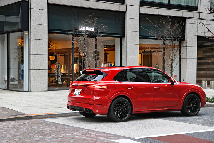 モデルライフの途中で追加されることが通例となった上級グレード「GTS」。現行型では、モデルチェンジから約3年後の2020年6月に設定された。