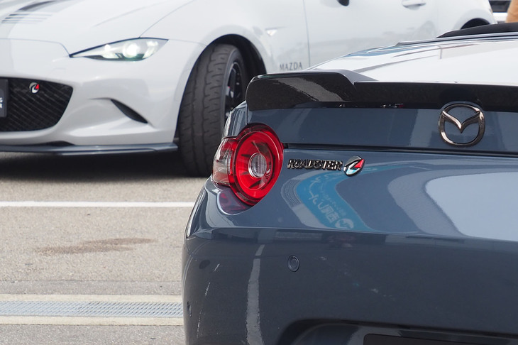 マツダ スピリット レーシング・ロードスター（リアエンブレム）