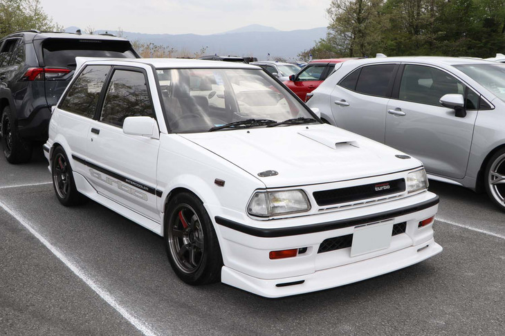 2024 RAYS FAN MEETING 参加車両（トヨタ・スターレット ターボ）