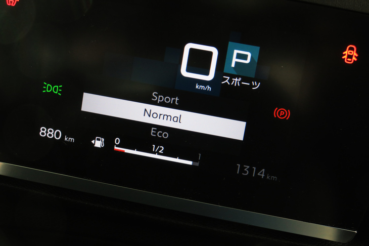 シトロエンC4シャイン（ドライブモードの操作画面）