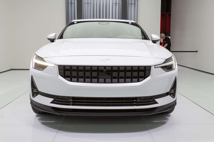 ポールスター2（フロントマスク）