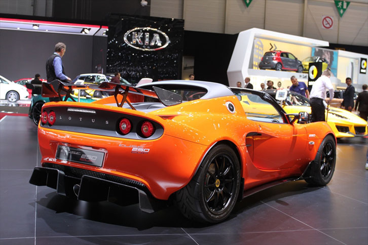 ロータス・エリーゼ カップ250