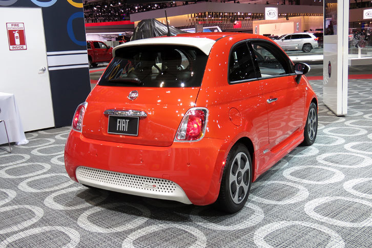 フィアット500e