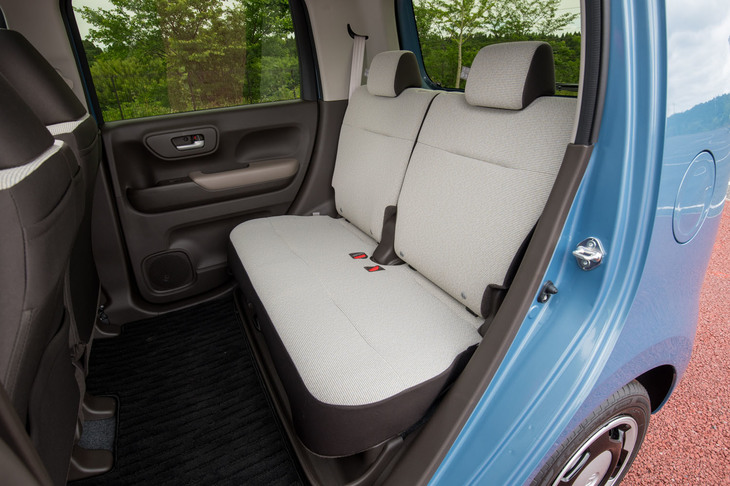 ホンダN-WGN L・ターボ Honda SENSING（リアシート）