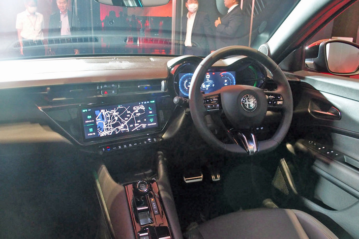 アルファ・ロメオ・ジュニア（コックピット）