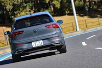 最新世代の「ゴルフ」は全車、「XDS」と呼ばれる電子制御式ディファレンシャルロックを備える。