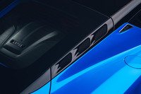 ロータスが新型車「エミーラ」を発表　新世代製品群の旗手を担う第1弾モデルの画像