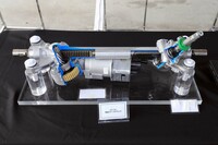 新型「WRX S4」に採用されている2ピニオン式パワーステアリングシステム。操舵に対して遅れのない、優れた回頭性に寄与する。