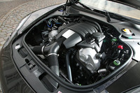 ポルシェ・パナメーラ（FR/6MT）／ポルシェ・パナメーラ4（4WD/7AT）【海外試乗記】の画像