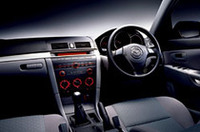 マツダのグローバルカー「アクセラ」デビュー！の画像