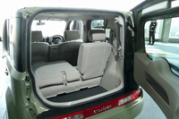 らしさはそのままに、新型「日産キューブ」発表の画像