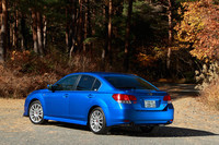 【スペック】レガシィB4 2.5i EyeSight tS：全長×全幅×全高＝4755×1780×1490mm／ホイールベース＝2750mm／車重＝1520kg／駆動方式＝4WD／2.5リッター水平対向4DOHC16バルブ（173ps/5600rpm、24.0kgm/4100rpm）／価格＝352万8000円（テスト車＝403万2000円／LEGACYマッキントッシュ・サウンドシステム＆HDDナビゲーションシステム＝50万4000円）